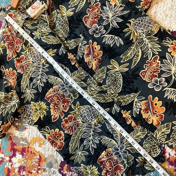 Vintage Pineapple Moon Hawaiian Shirt - Medium - Picture 7 of 7